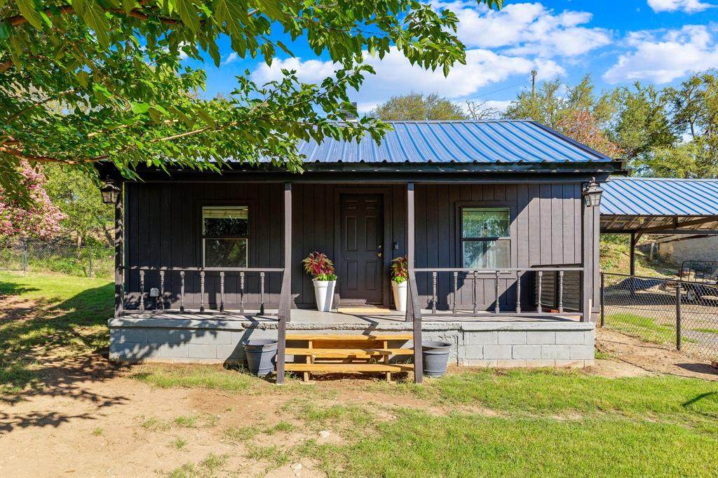 1550 Stewart Street - Photo 1