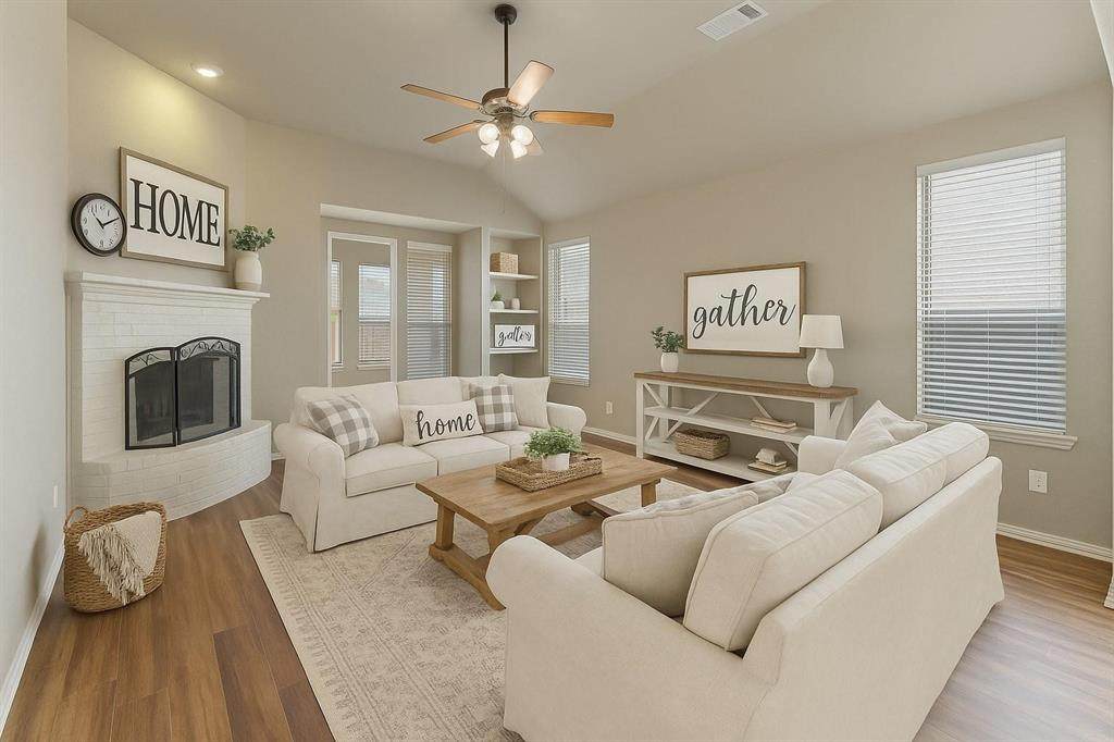 1212 Wheatear - Photo 1