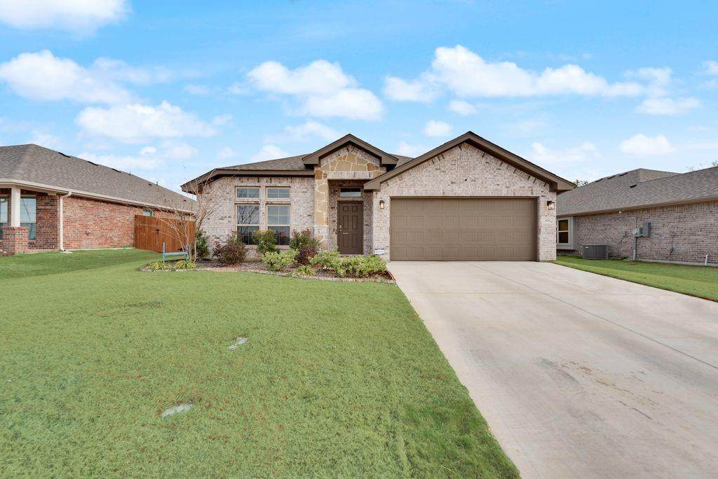 1202 Holly Street - Photo 1