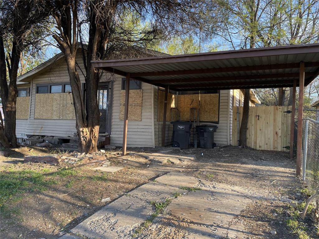 1136 Leuda Street - Photo 1