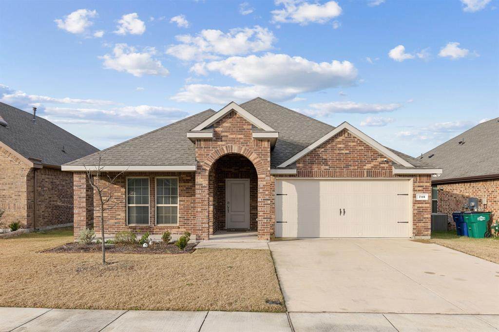 715 Philadelphia Street - Photo 1