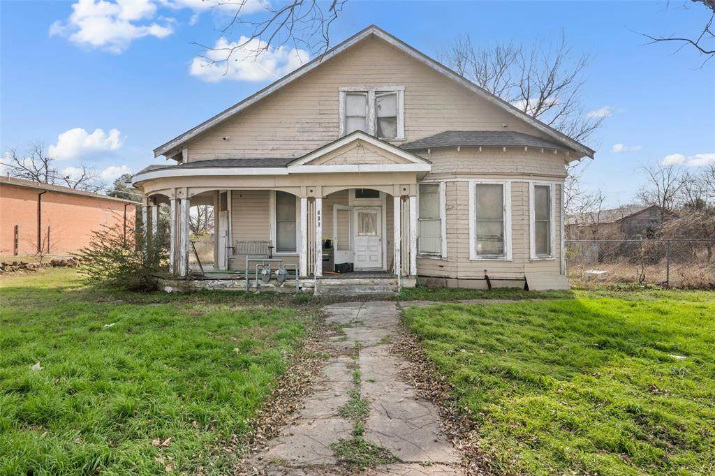 216 Fortune Street - Photo 1