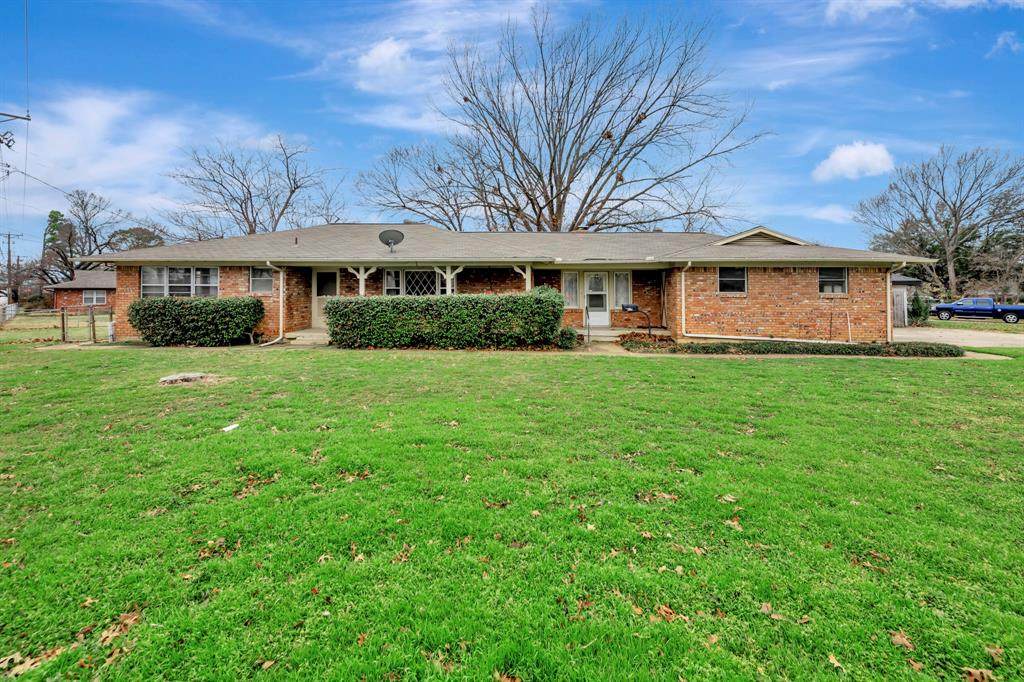 7620 Brooks Avenue - Photo 1