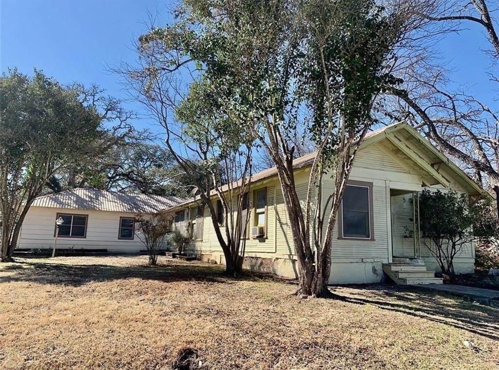 108 Race Street - Photo 1