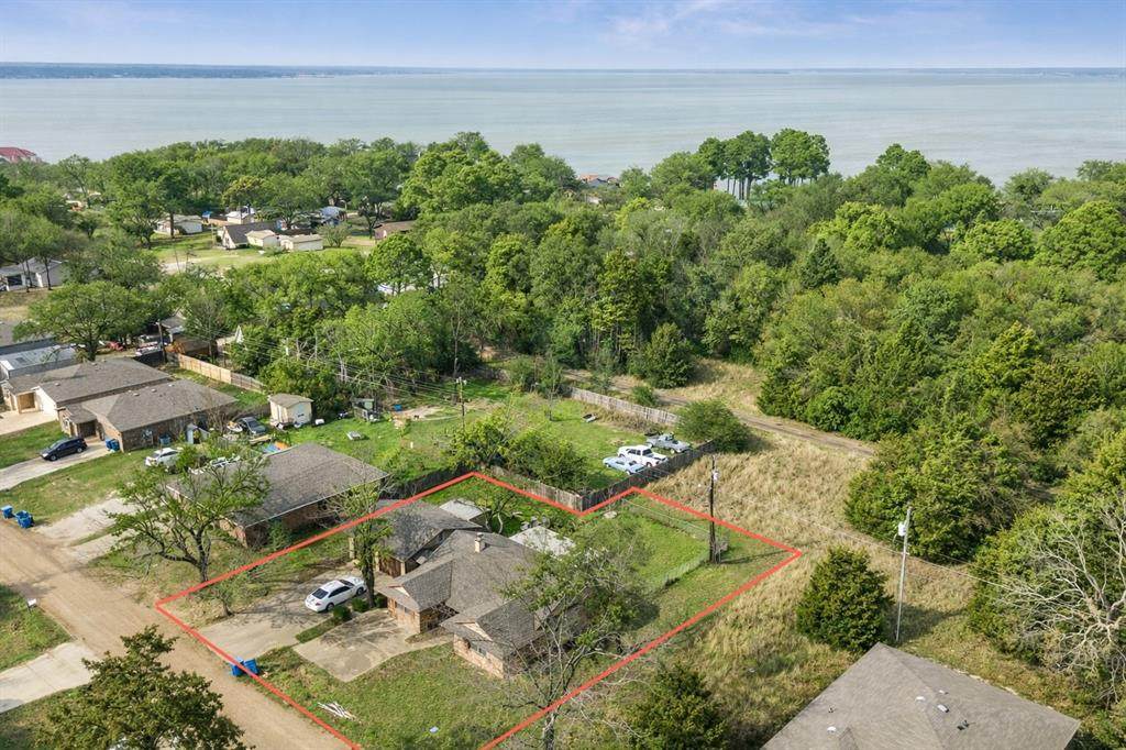 162 Westview Drive - Photo 1