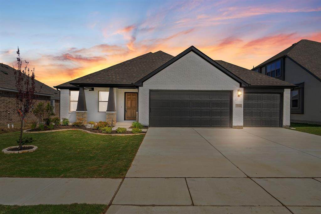 1941 Daybreak Drive - Photo 1