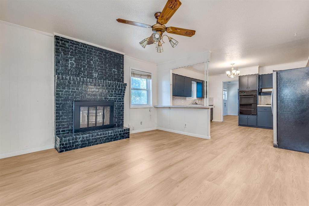921 Evans Street - Photo 1