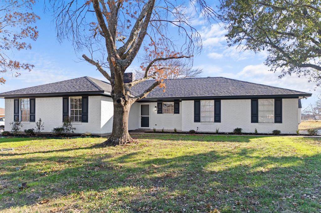 602 Cardinal Drive - Photo 1