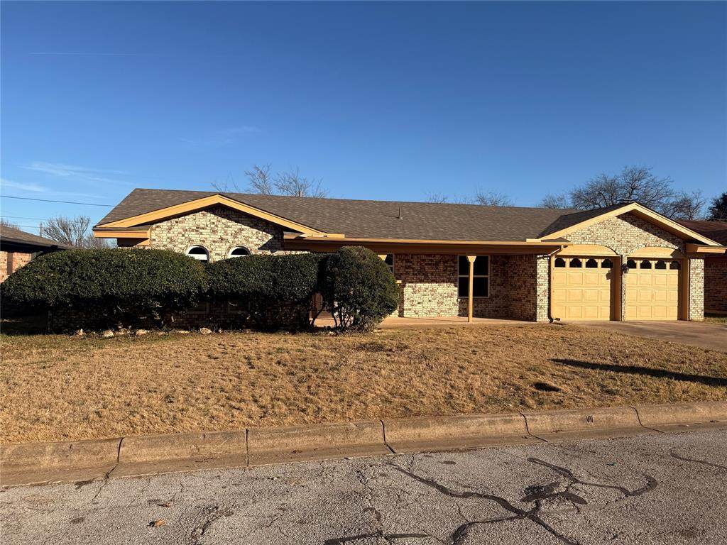 7605 Pinehurst Drive - Photo 1