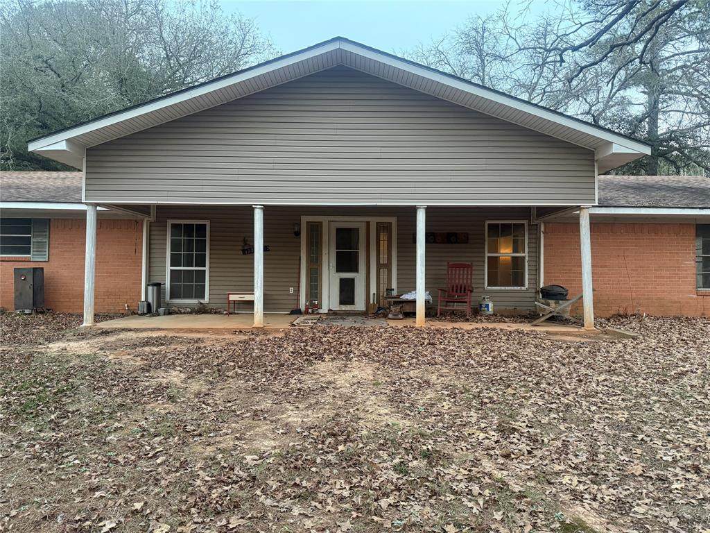 1088 Pheasant Road - Photo 1