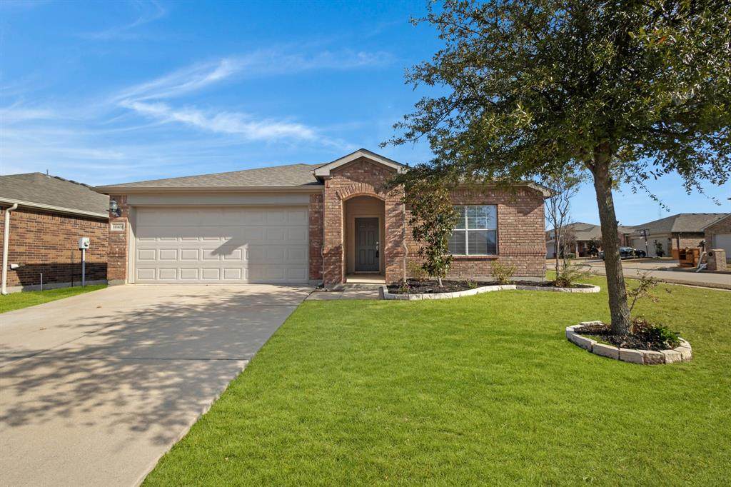 10400 Nettie Street - Photo 1