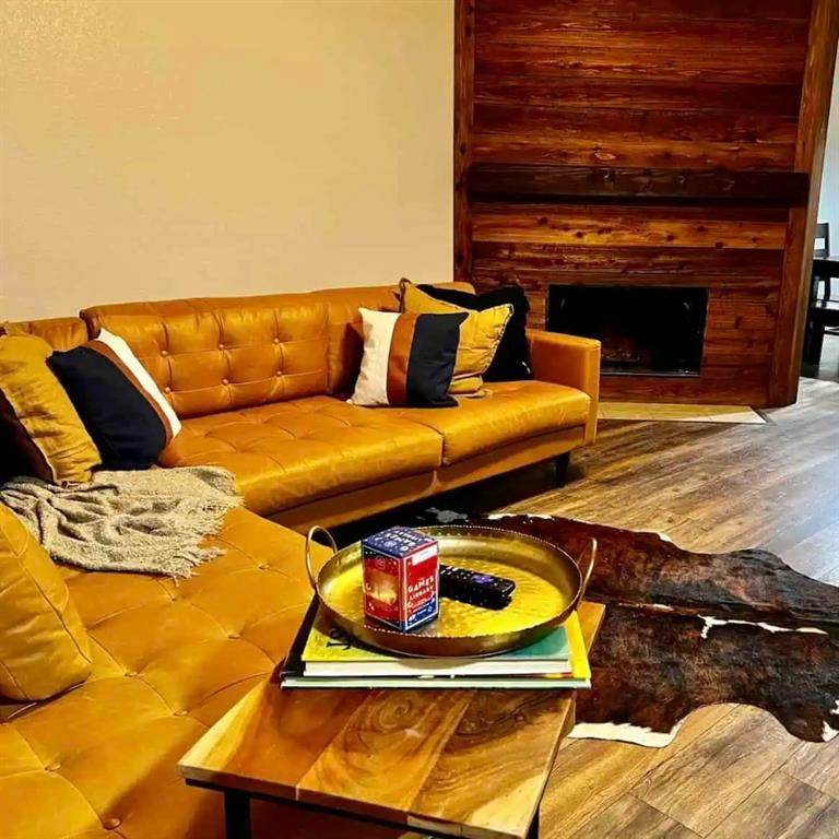 4512 Claret Court - Photo 1