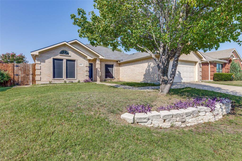 8159 Kathleen Drive - Photo 1