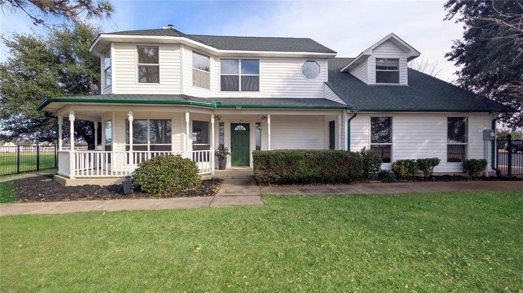 5909 County Road 488 - Photo 1