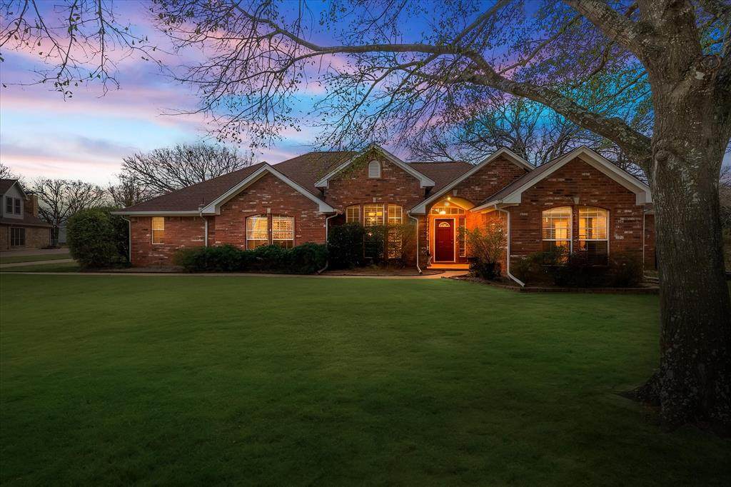 1025 Oak Hollow Lane - Photo 1