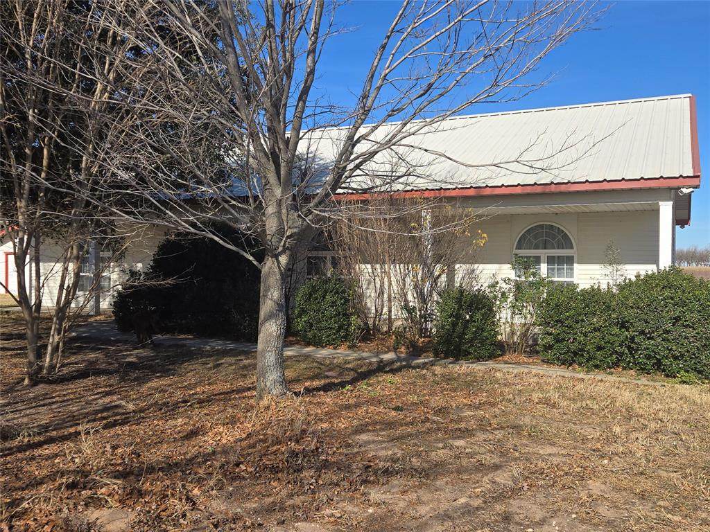 700 County Road 408 - Photo 1
