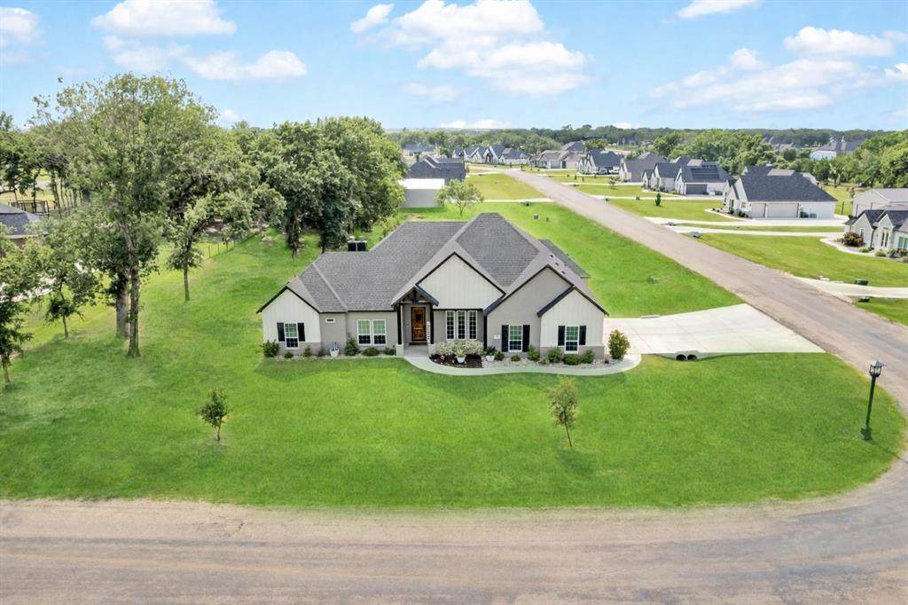 650 Winkler Way - Photo 1