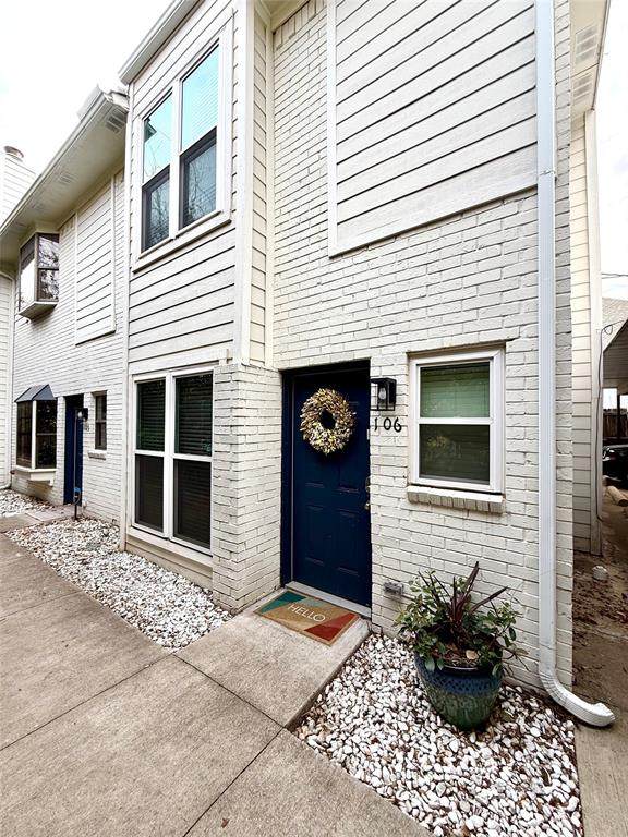 2807 Throckmorton Street - Photo 1