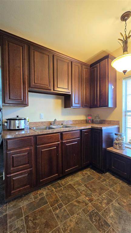 204 Crossmain - Photo 1