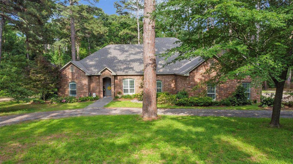 18551 Lazy Lane - Photo 1