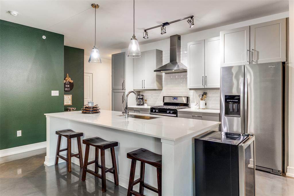 5710 Mccommas Boulevard - Photo 1