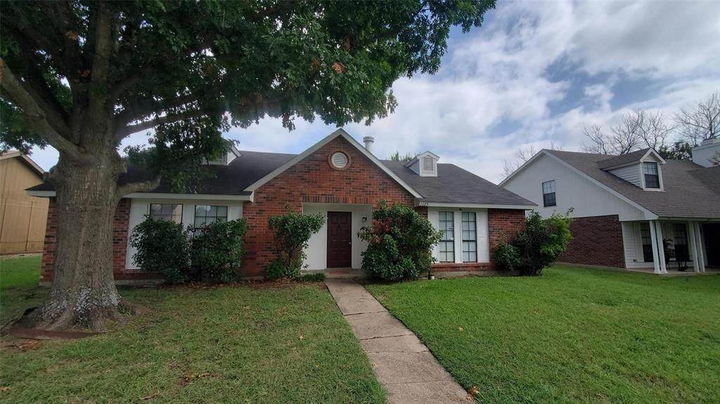 1125 Greenbriar Lane - Photo 1