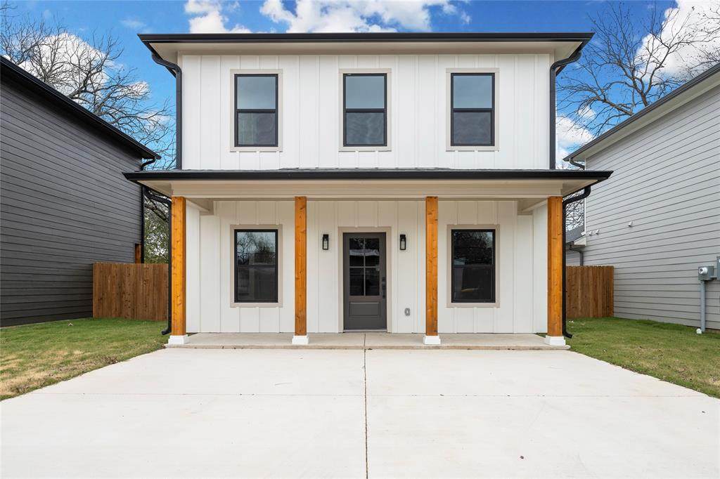 305 Live Oak Trail - Photo 1