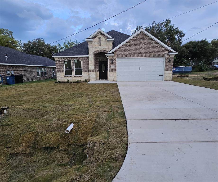 202 1st North Street - Photo 1