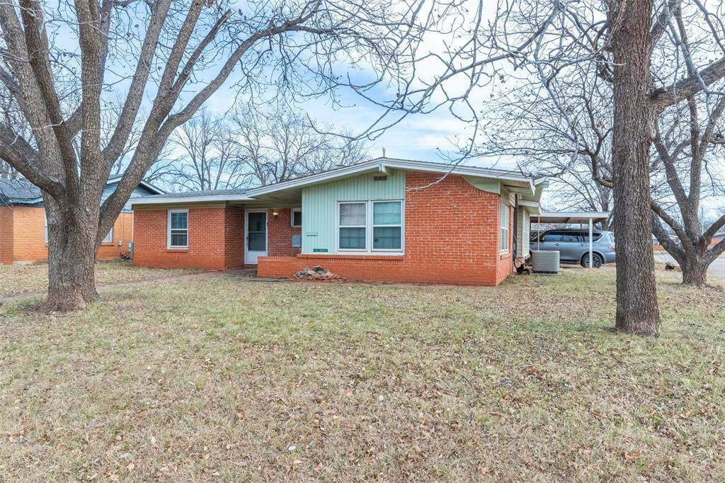 1501 Mimosa Drive - Photo 1