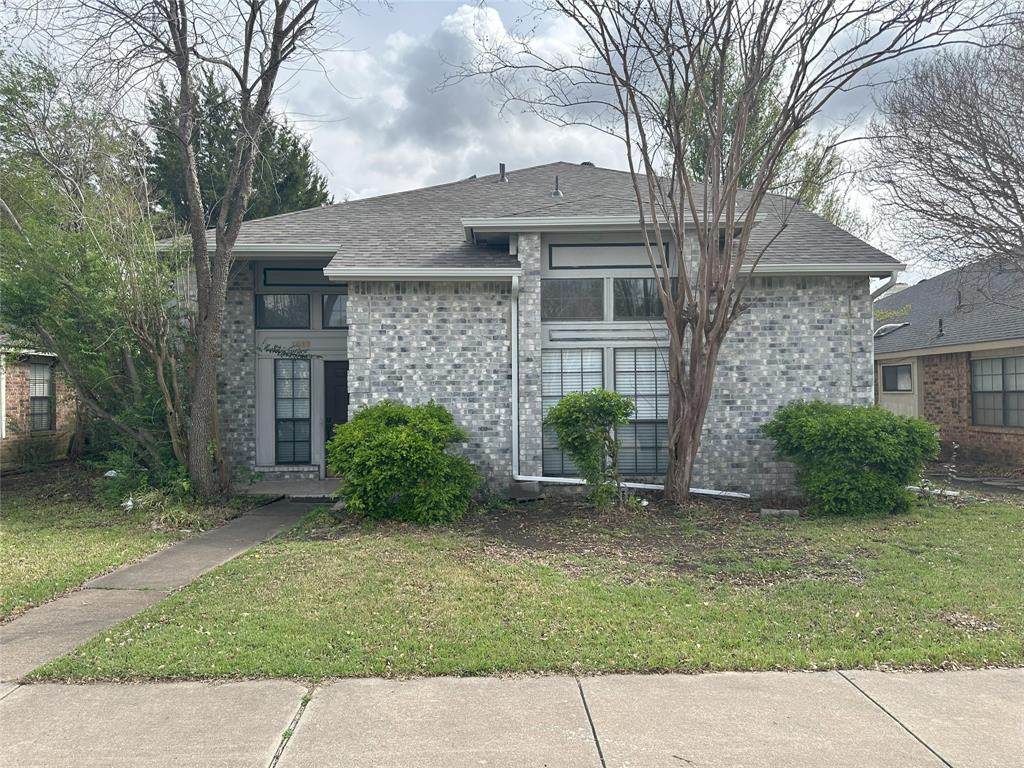 1616 Urbana Circle - Photo 1