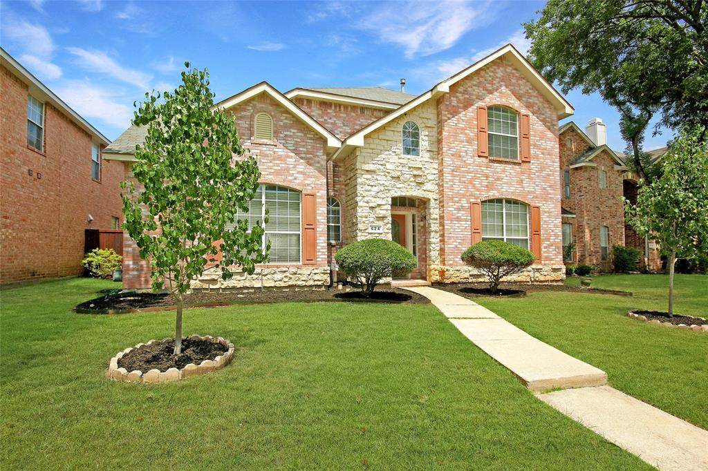 624 Forest Hill Drive - Photo 1