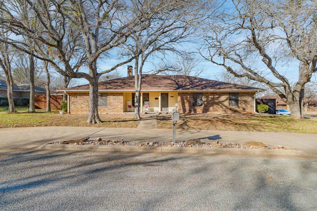 1511 Oak Forest Drive - Photo 1