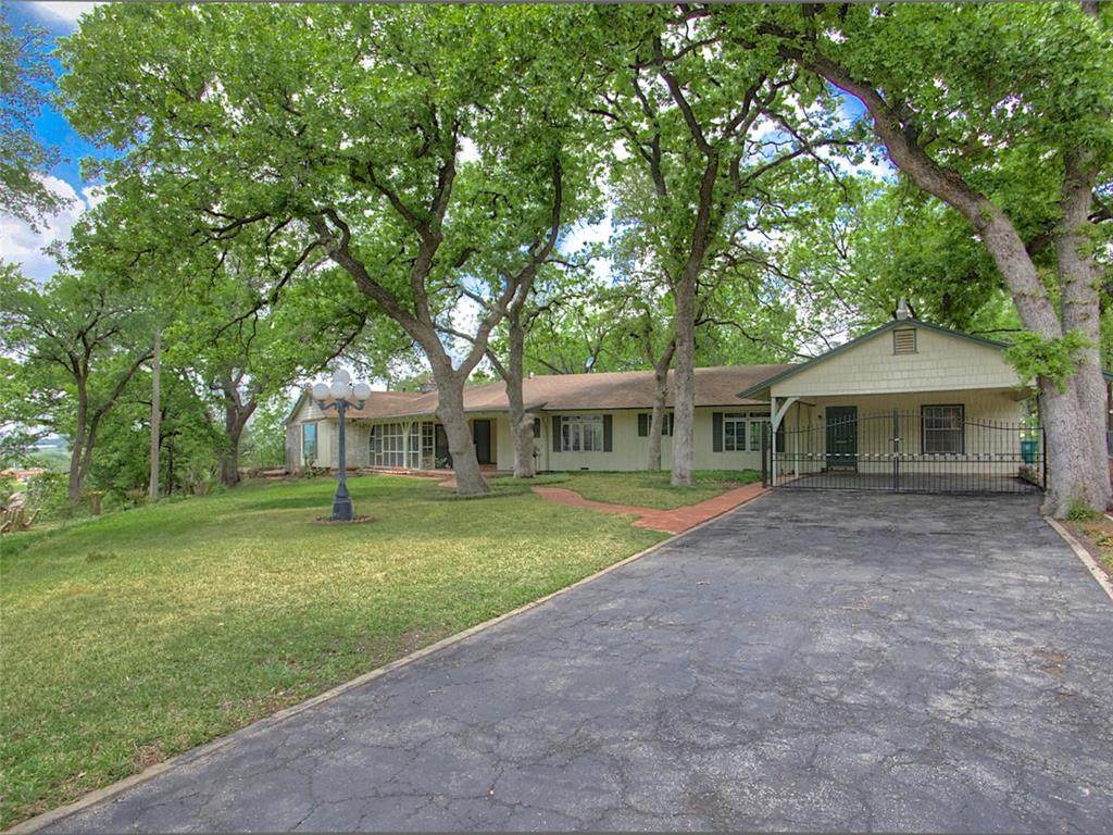 1901 Bluebird Avenue - Photo 1