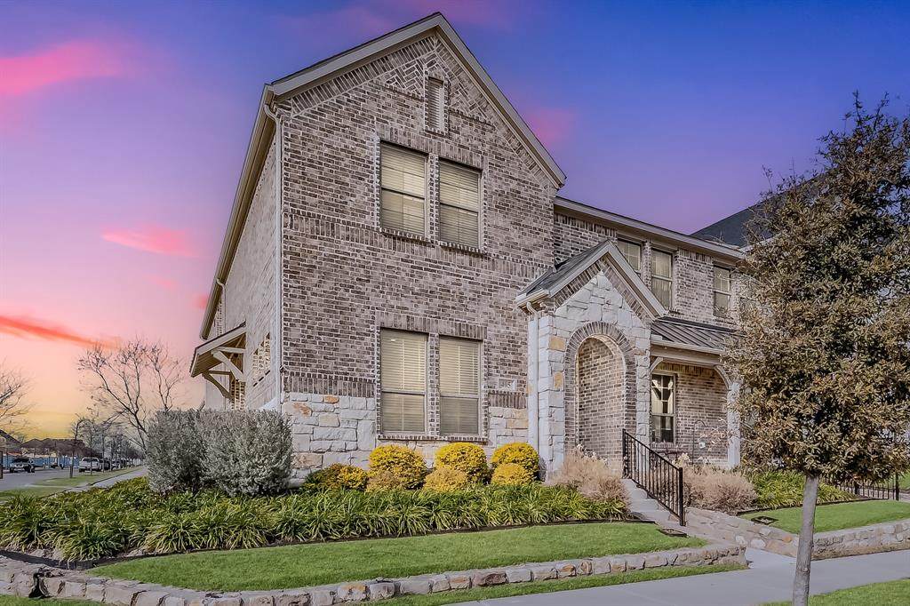 405 Matchbox Street - Photo 1