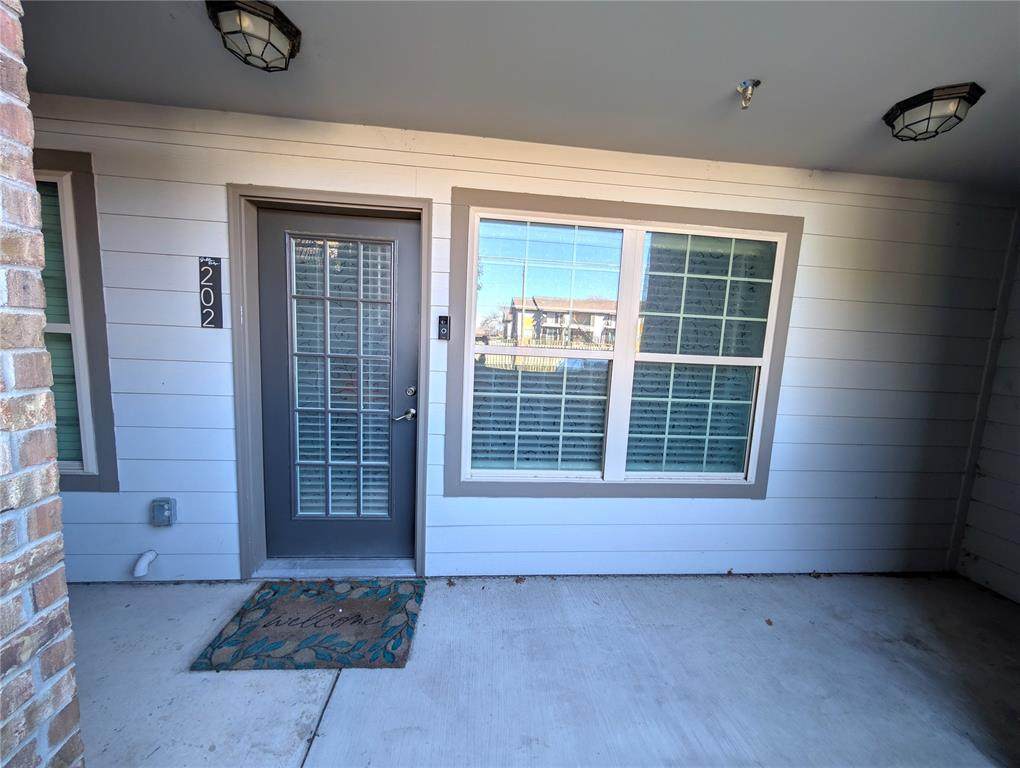 6108 Abrams Road - Photo 1