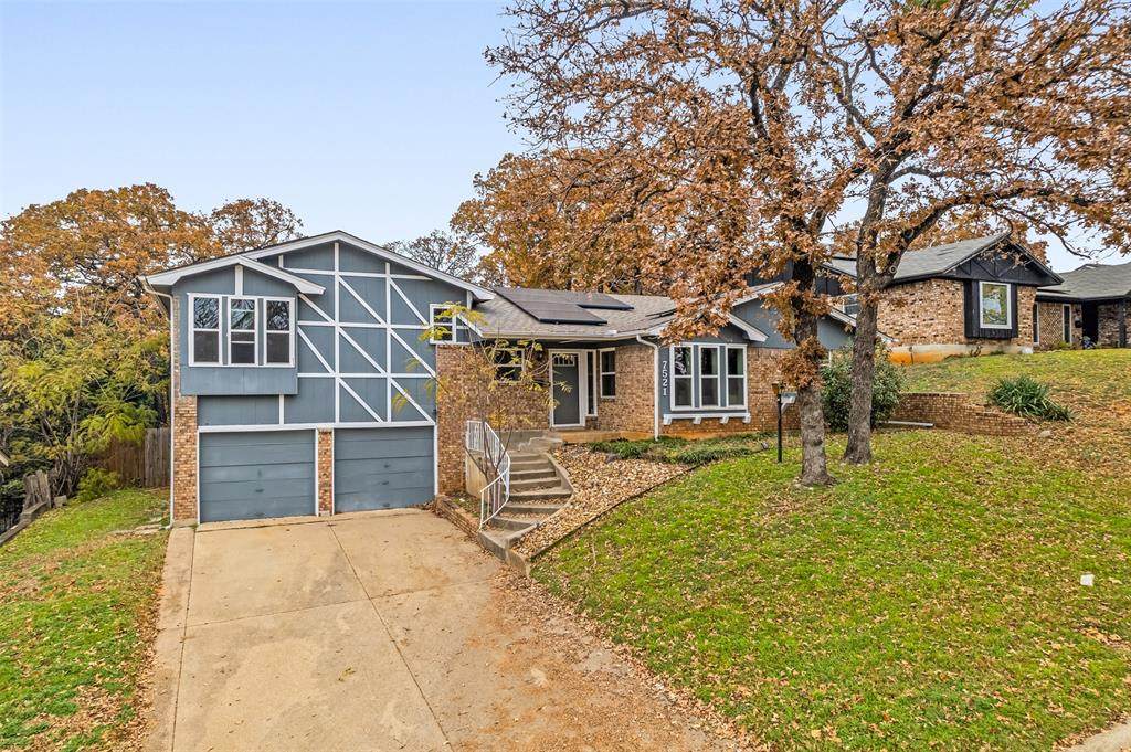 7521 Yolanda Drive - Photo 1