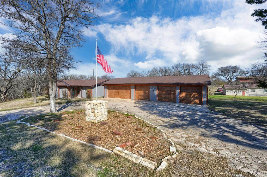 64 Elm Drive - Photo 1