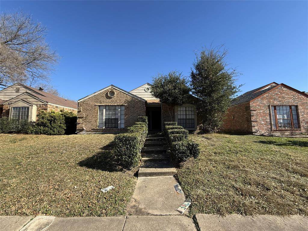 1636 Lemonwood Circle - Photo 1