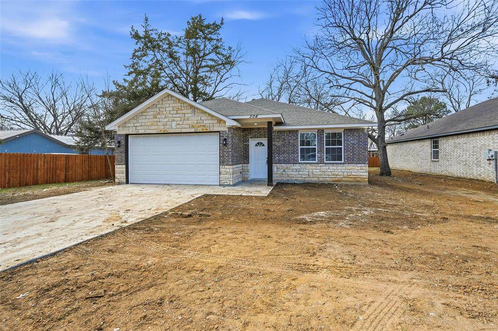 308 Lewis Street - Photo 1