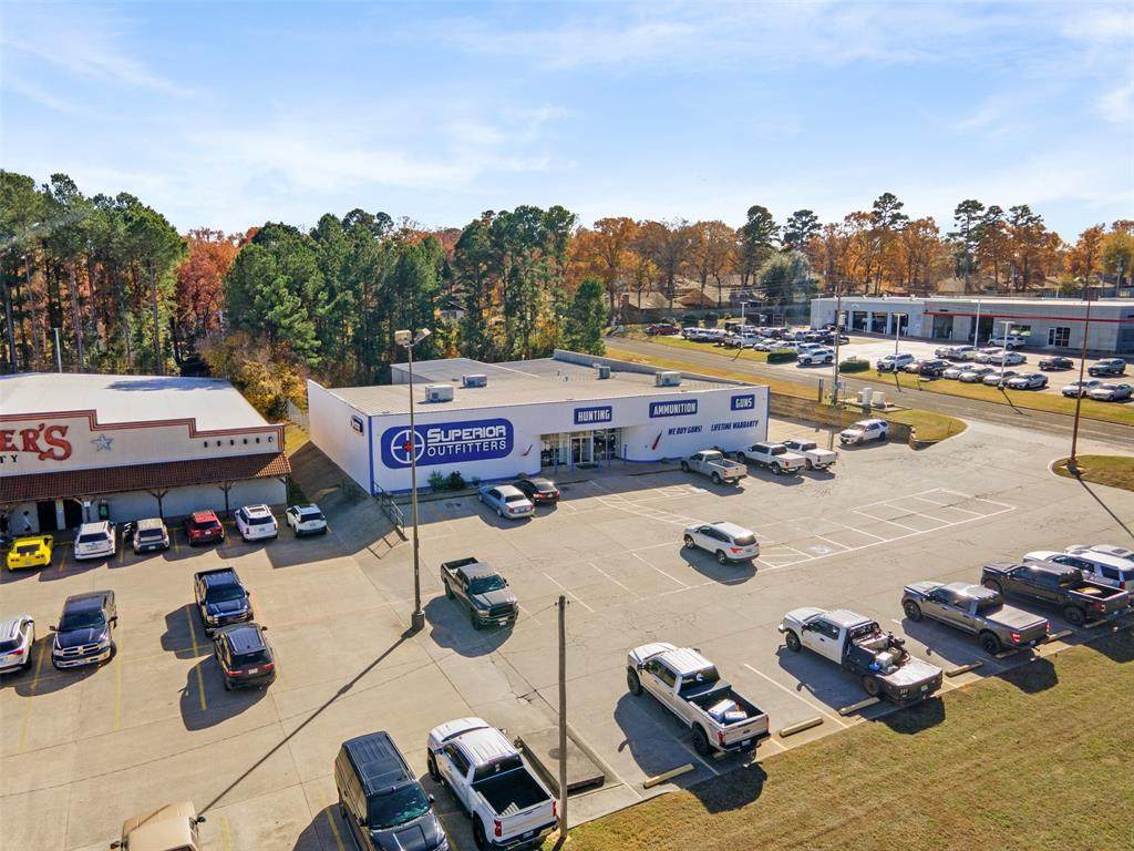 1310 Loop 281 - Photo 1