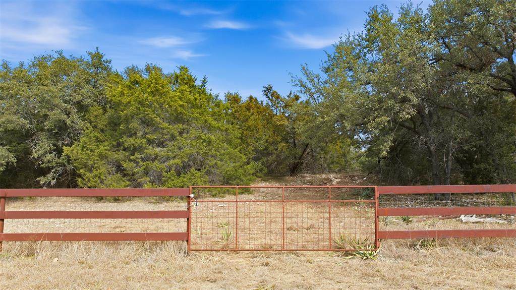 TBD Fm-2843 - Photo 1
