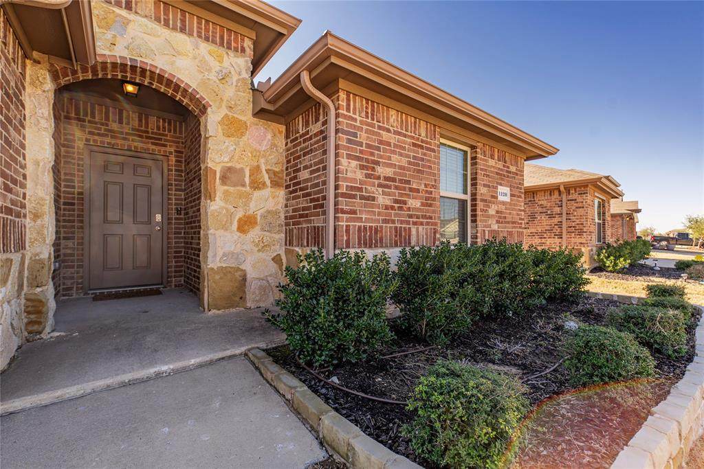 1120 Decker Drive - Photo 1