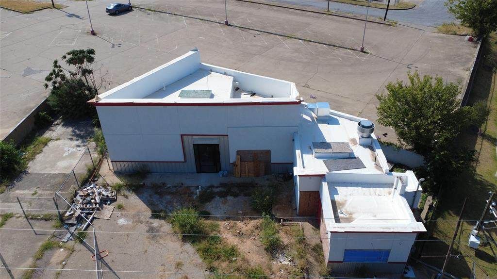 2500 Belknap Street - Photo 1