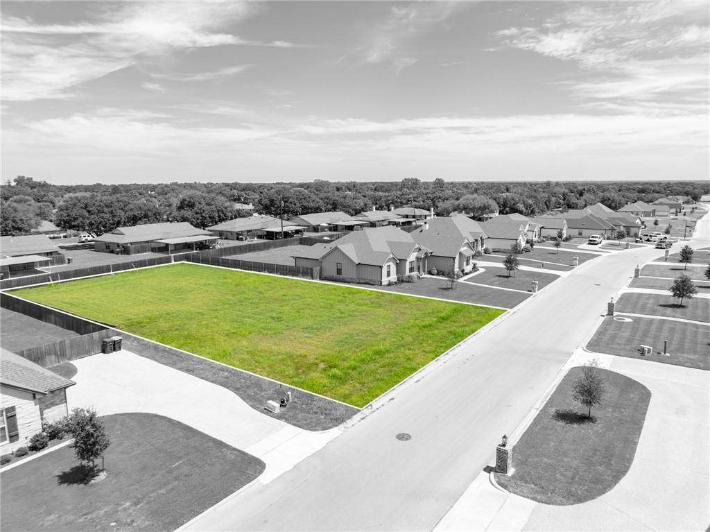 220 Fox Run Lane - Photo 1