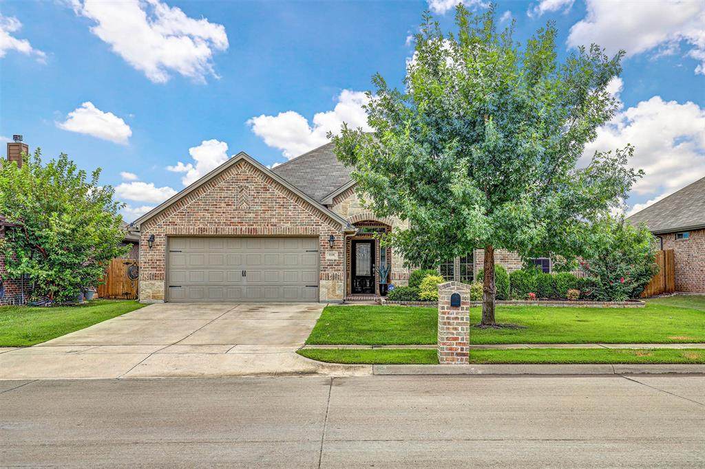 1116 Little John Drive - Photo 1