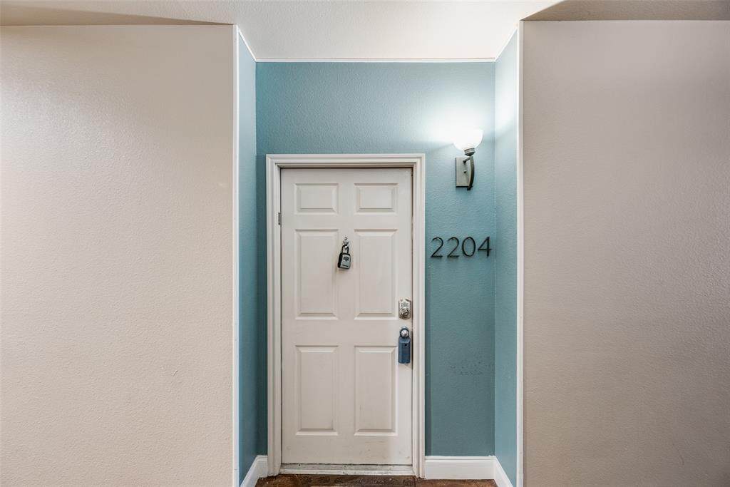 3102 Kings Road - Photo 1