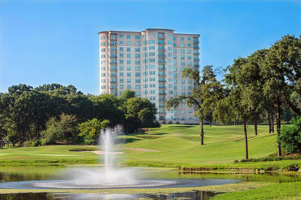 2801 Wexford Drive - Photo 1