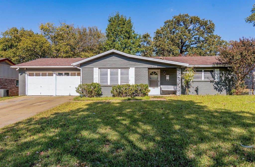 1700 Sagebrush Trail - Photo 1