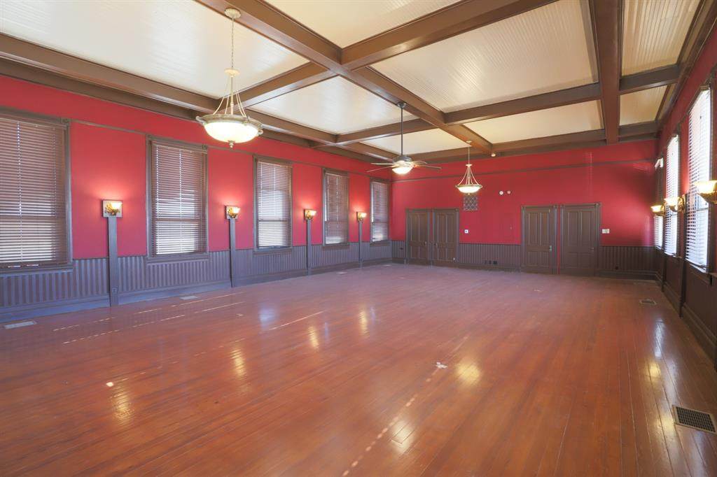 402 B 3rd Street - Photo 1