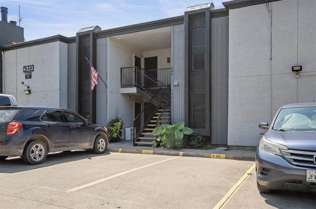 4323 Brown Street - Photo 1